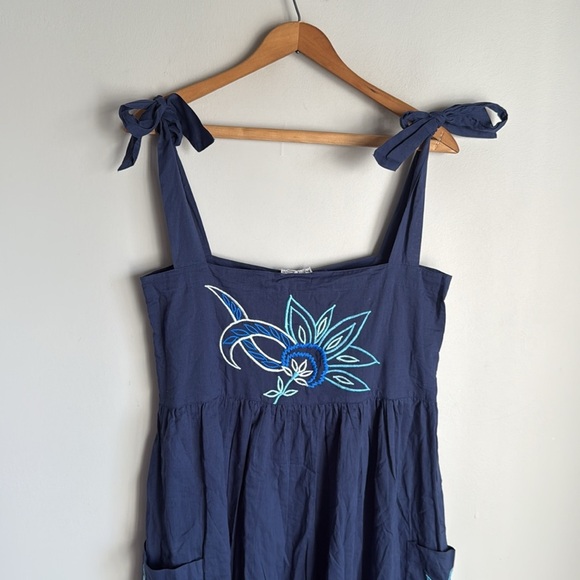 NEW Juliet Dunn Tie Shoulder Dress in INDIGO/BLUE MULTI 10 - Picture 7 of 13